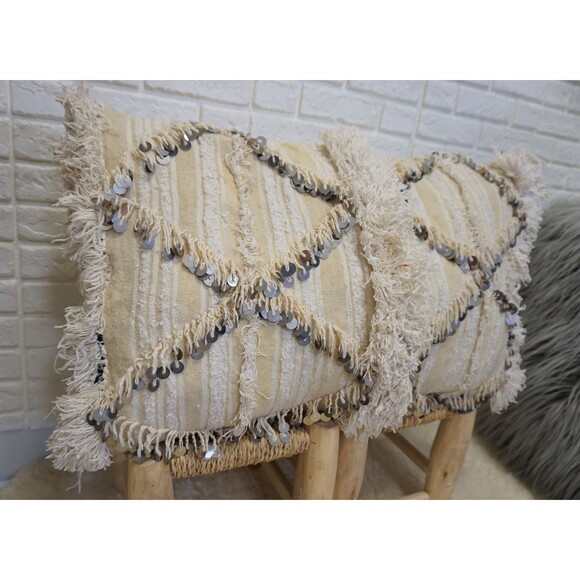 White Vintage Berber Handira Pillow Moroccan Wedding Blanket Cushion 03YS00223 - Picture 4 of 10